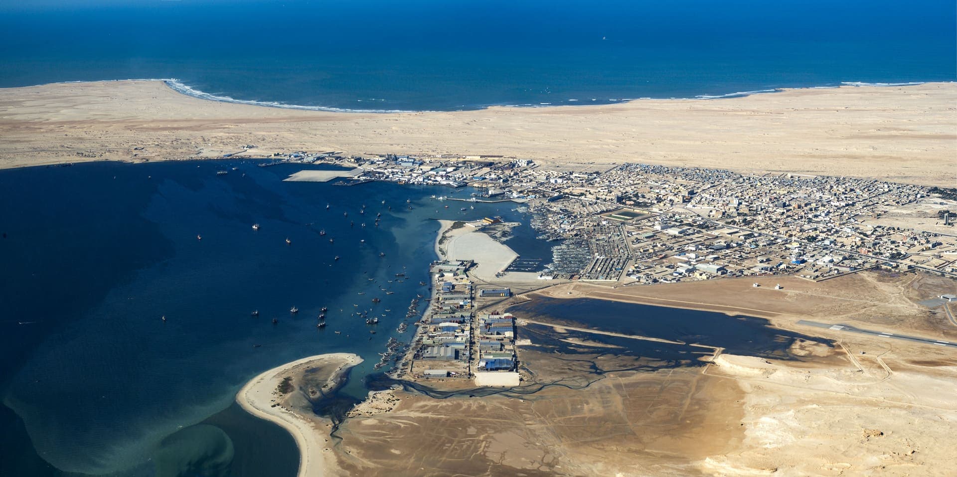 Vue de Nouadhibou, ville d'origine de l'organisation I ❤️ NDB
